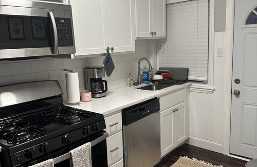Wilmington House | Contemporary 2 BR Townhome- Pet Friendly!