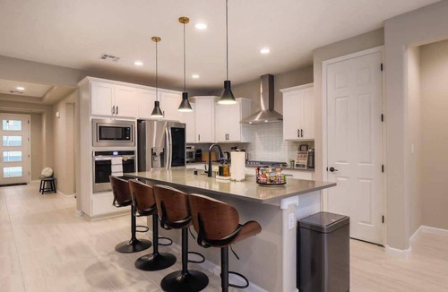 Mesa Del Sol Innovation Park House | Contemporary 3BR Getaway with Workspace!
