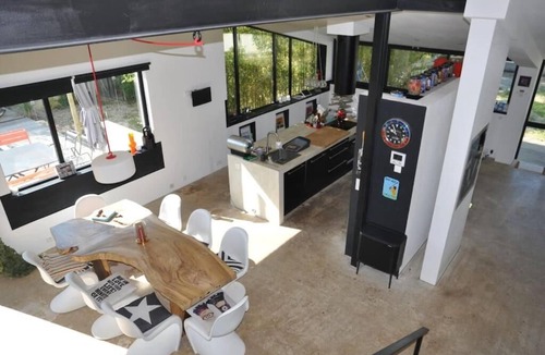 Villetelle Villa | Contemporary 4-bedroom villa close to the beach