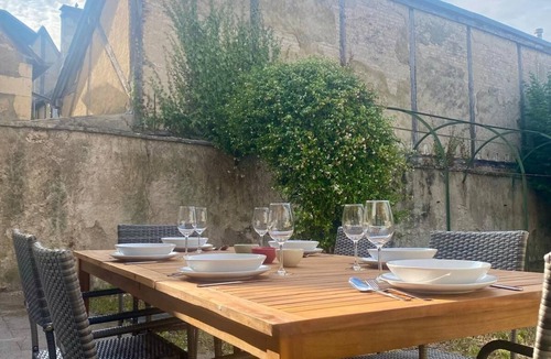 Bourges Apartment | Contemporary Bourges