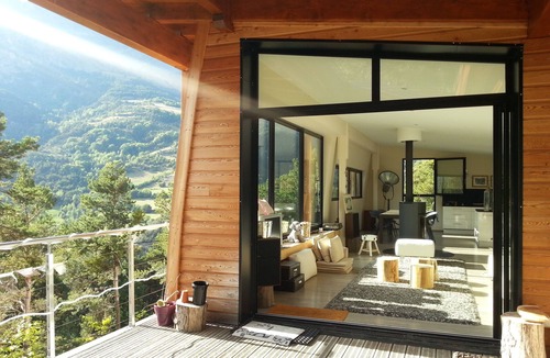 Meolans-Revel Villa | CONTEMPORARY CHALET IN UBAYE NEAR BARCELONNETTE AND PRALOUP