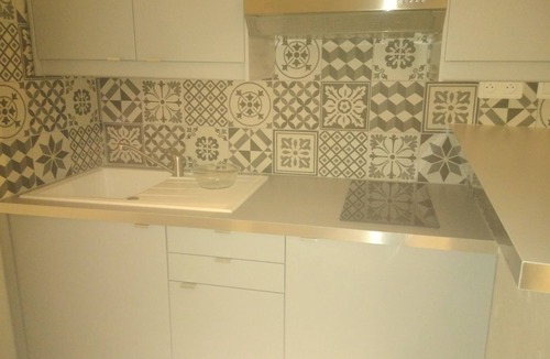 Les Mureaux Apartment | Contemporary Cozy Studio