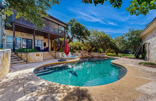 Bear Creek House | Contemporary dog-friendly house w/private gas grill, hot tub, & outdoor pool