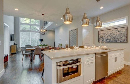 Berry Hill House | Contemporary Escape Near Downtown!