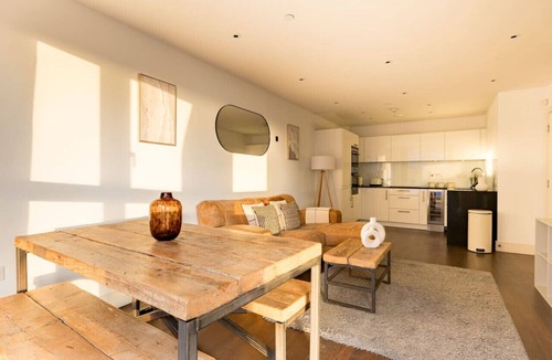 Holloway Apartment | Contemporary Flat In Islington