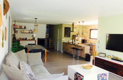 Saint-Gely-du-Fesc House | Contemporary villa with pool