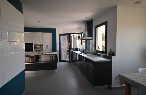 Villarzel-Cabardes Villa | Contemporary villa with breathtaking views