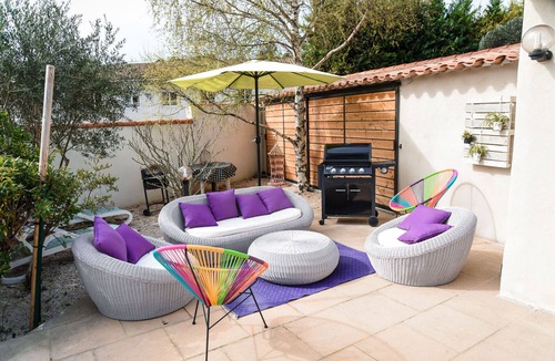 La Bouilladisse House | Contemporary house with jacuzzi