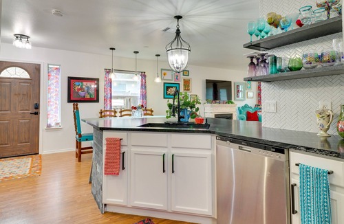 Georgetown House | Contemporary Home - 1 Mi to Georgetown Square