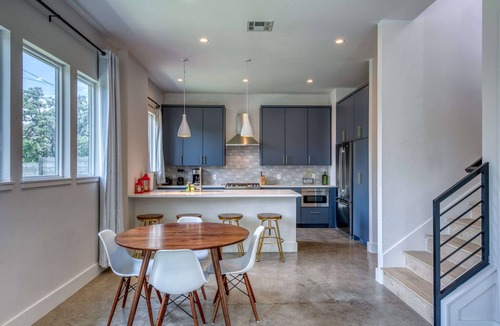 Galindo House | Contemporary Home Centrally Located Near SoCo & DT