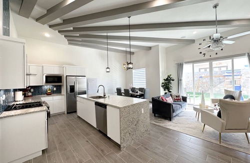 Biggs Field House | Contemporary Home in El Paso