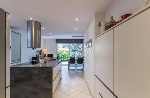 Jullouville Cottage | Contemporary house in Jullouville with private pool and garden