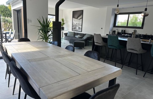 Guerande Villa | Contemporary house in the heart of Guérande with pool and spa
