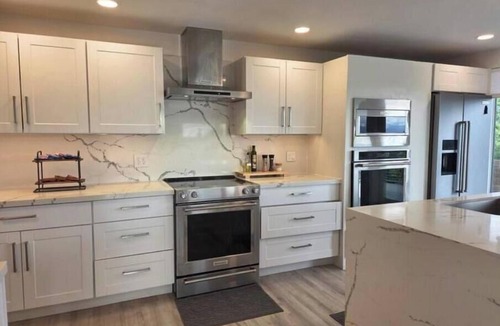 Bryn Mawr-Skyway House | Contemporary House in Seattle