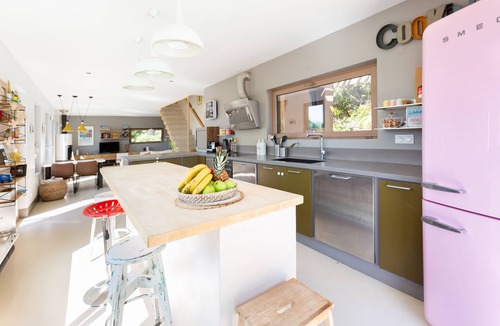 Pennautier Villa | ★ Contemporary house with heated pool ★