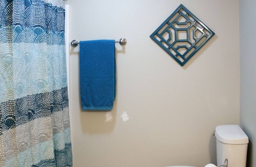 North Vernon Apartment | CONTEMPORARY LODGING/ONE MONTH MINIMUM STAY