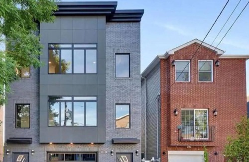 Jersey City Condo | Contemporary Luxury 3 Bdr Apt for 6 +Free Parking