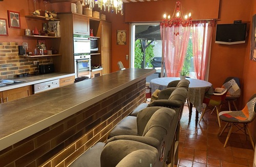 Nalliers Villa | Contemporary luxury villa