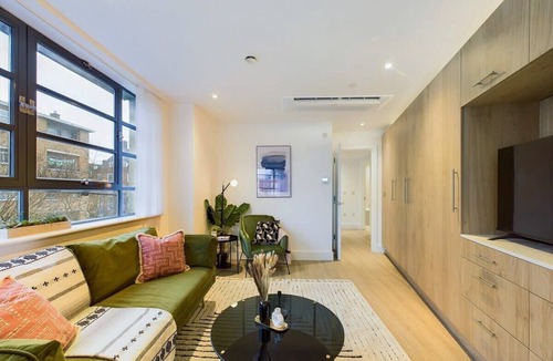 St. Johns Wood Apartment | Contemporary Marylebone Apartment