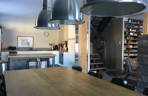 Bozel Ski Chalet | Contemporary Mountain Chalet