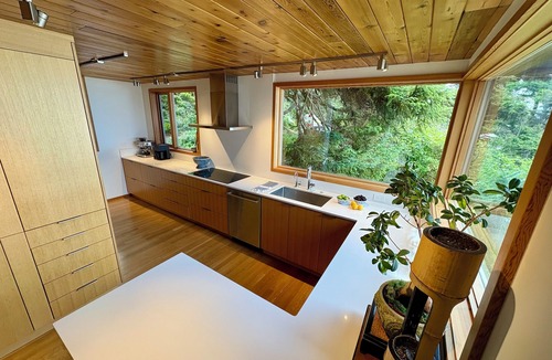 Neahkahnie Beach House | Contemporary Oceanfront Estate