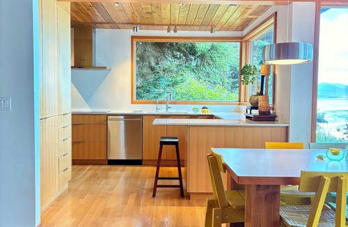 Neahkahnie Beach House | Contemporary Oceanfront Estate