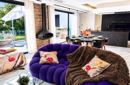 Champs-sur-Marne Villa | Contemporary villa between Paris and Disneyland
