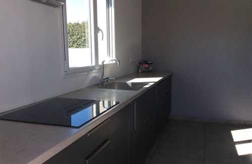 Capestang House | Contemporary villa along the Canal du Midi, with swimming pool