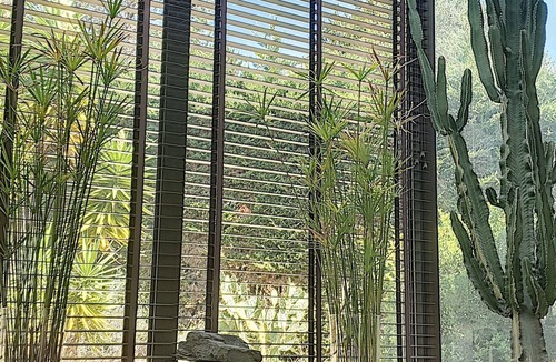 Vallauris Villa | Contemporary Villa with Panoramic Sea View & Infinity Pool