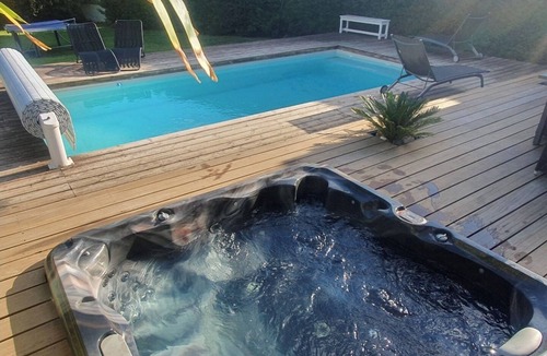 Millas House | Contemporary whole villa with swimming pool, parking.