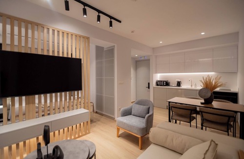 Corfu Town House | Contessa Bianca Luxury Suites