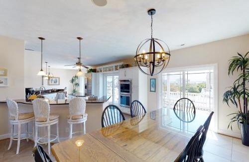 Sandbridge House | Contingent Sea