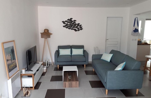 Saint-Julien-en-Born House | contis SPA