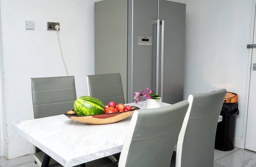 Northampton House | Contractor and holiday makers accommodation