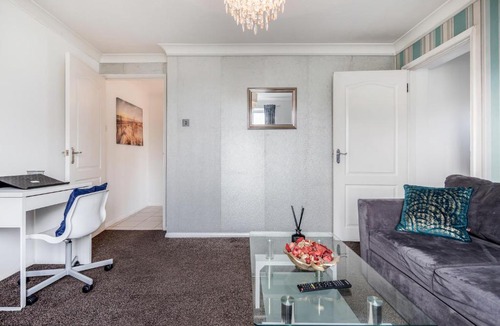 Grays Apartment | *CONTRACTOR*PROFESSIONAL*HAVEN