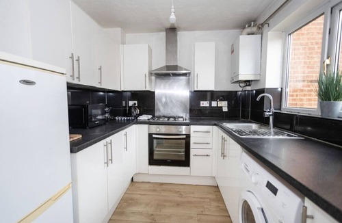 Bradley Stoke House | Contractor’s Haven in Patchway