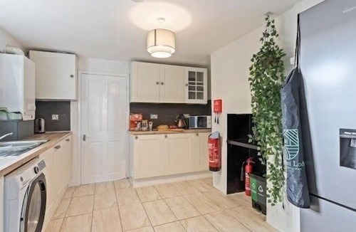 Saint Paul's House | !* Contractors,discounts,parking,WIFI, Central *!