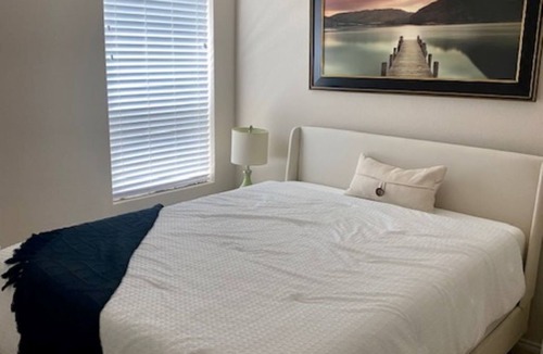 Mueller House | Convenience, Cleanliness and Creature Comforts!
