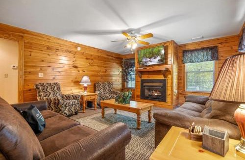 Pigeon Forge Apartment | Convenience Condo for Mountain Retreat