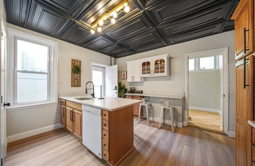 Conshohocken House | Convenience, Space, and Charm!