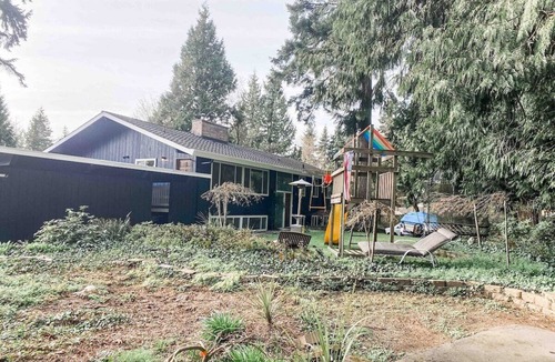 Bridle Trails Apartment | Convenient 3 Bed Apartment