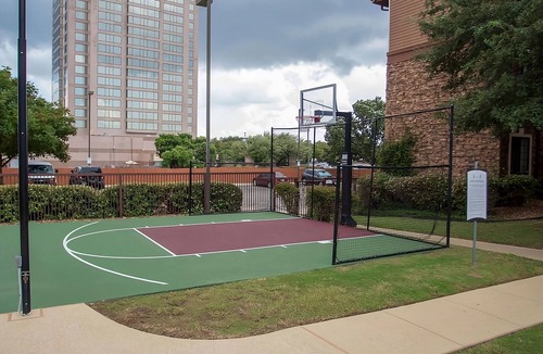 Vance Jackson Apartment | Convenient Accommodation w/Fully-equipped Kitchen! A 7-minute drive to UTSA!