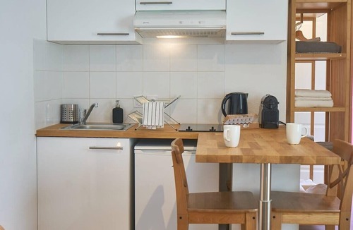 3rd Arrondissement Apartment | Convenient and central studio – Close to the metro and amenities