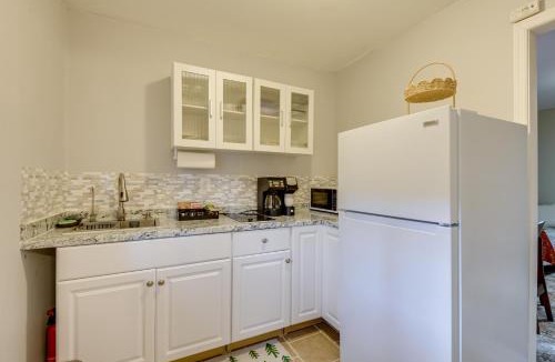 Calverton House | Convenient and Cozy! Apartment in DC Suburbs!