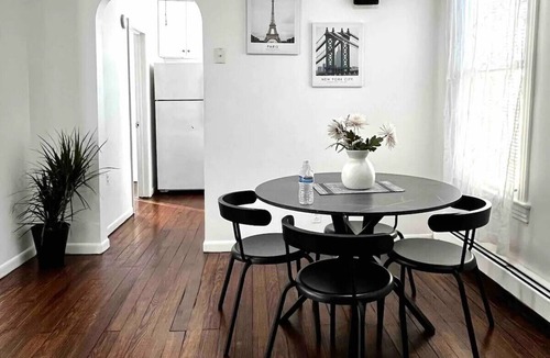 Hackensack Apartment | Convenient Apt Sleeps 6