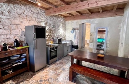 Quartier Administrations House | Convenient & central new duplex