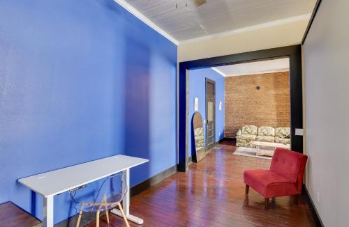 Marshall Apartment | Convenient Couples Retreat in Dtwn Marshall!