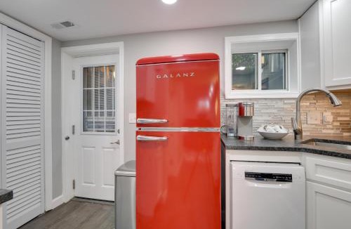 Washington Apartment | Convenient DC Studio Near Metro Stop!