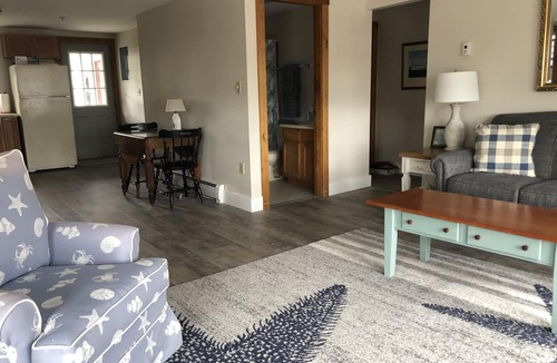 Boothbay Harbor Apartment | Convenient Downtown Location w/Harbor View