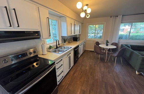Flint House | Convenient Home Base Near Downtown + Hospitals